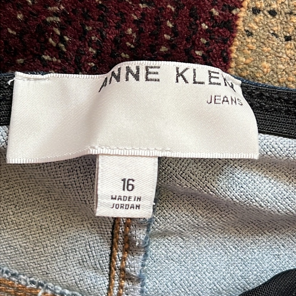 Anne Klein pull on tummy control denim leggings - Picture 3 of 7